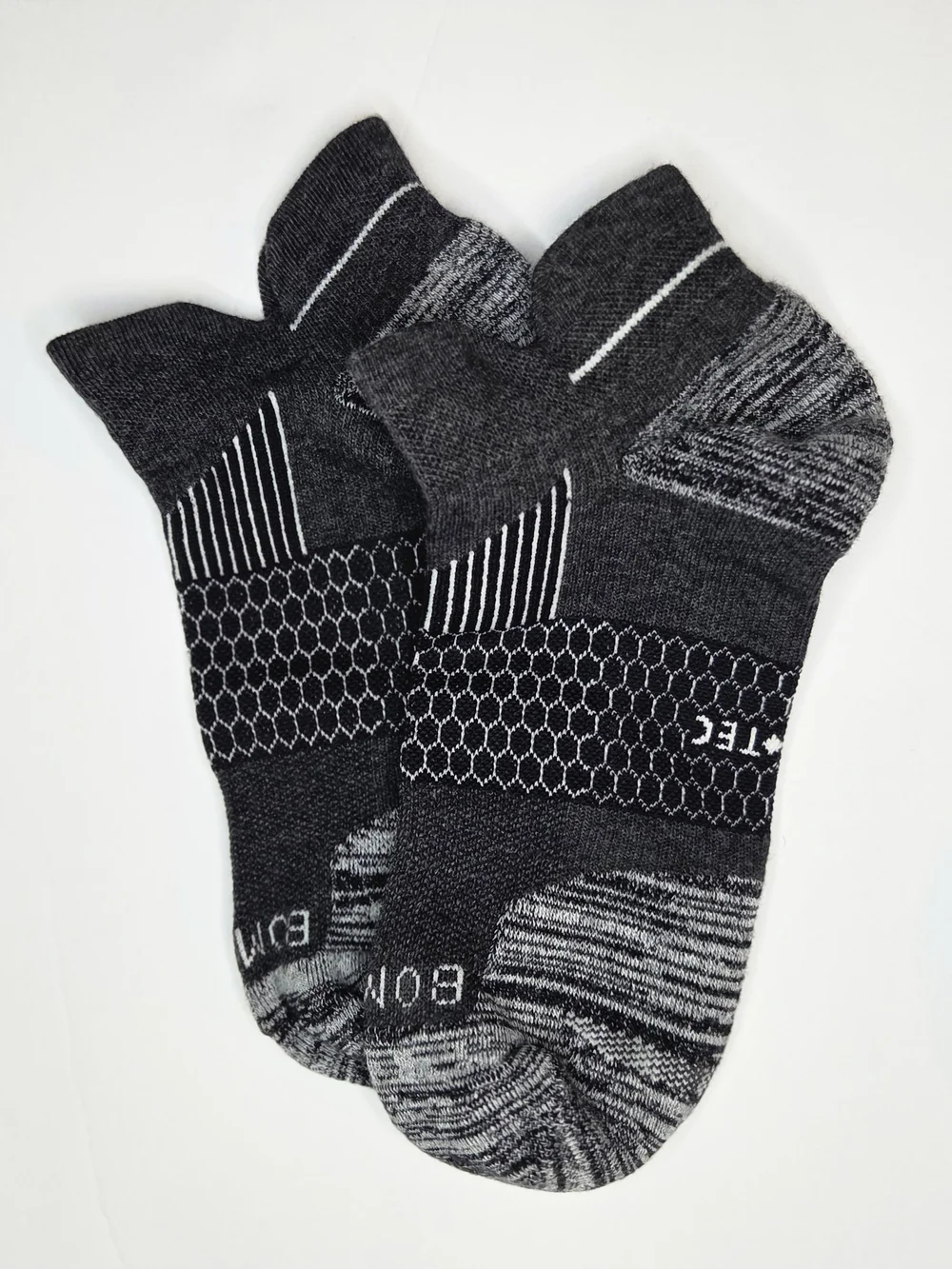 Womens Bombas Athletic Socks Size Large